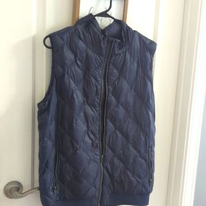 Patagonia Women's Prow Bomber Vest Navy